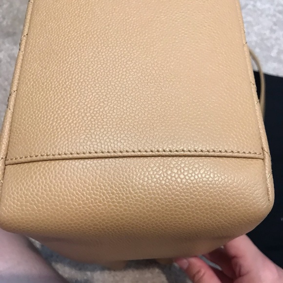 💓Sold💓CHANEL Caviar GST Beige - Picture 2 of 10